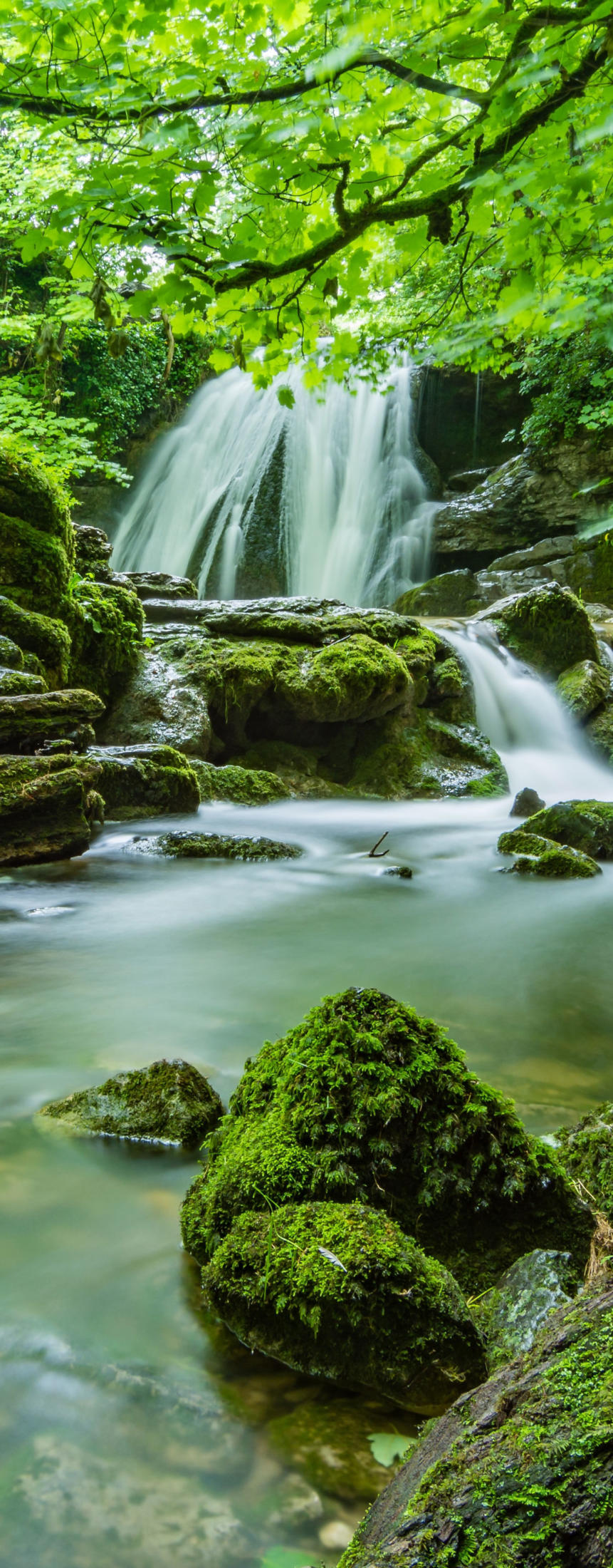 beautiful-cascade-creek